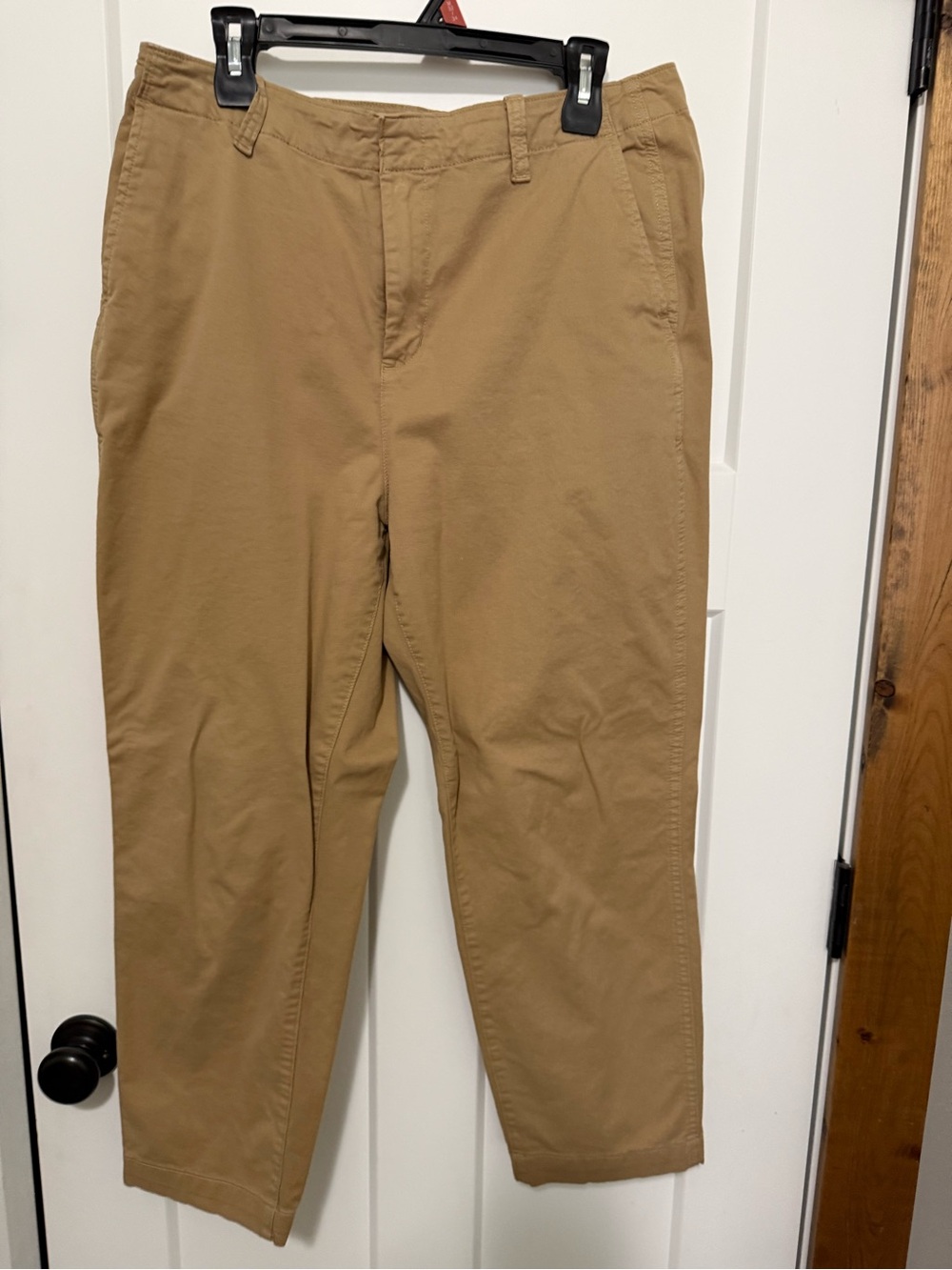 GAP women’s Tan trousers
